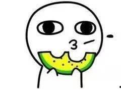 吃瓜被击中脸部,脸部受伤引关注