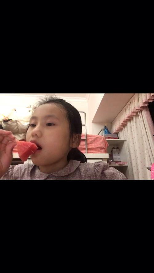 吃瓜找我啥意思,揭秘“吃瓜找我”背后的网络流行语奥秘