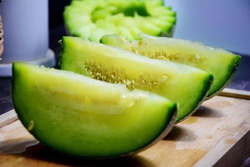 东北真实吃瓜,揭秘真实吃瓜背后的故事