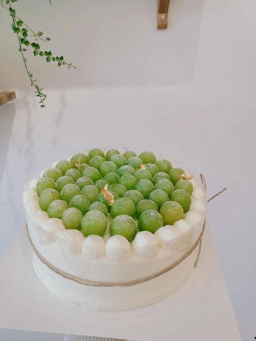 玫珑蜜瓜3月份可以吃么,玫珑蜜瓜季到来，尽享甜美时光