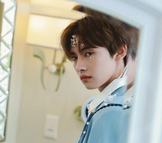 吃瓜少年情头,吃瓜少年们的甜蜜情头故事