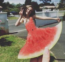 模仿直播吃瓜,揭秘娱乐圈幕后真相！